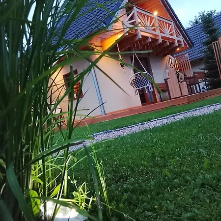 Ferienhaus Swierkowe Wzgorze Wambierzyce